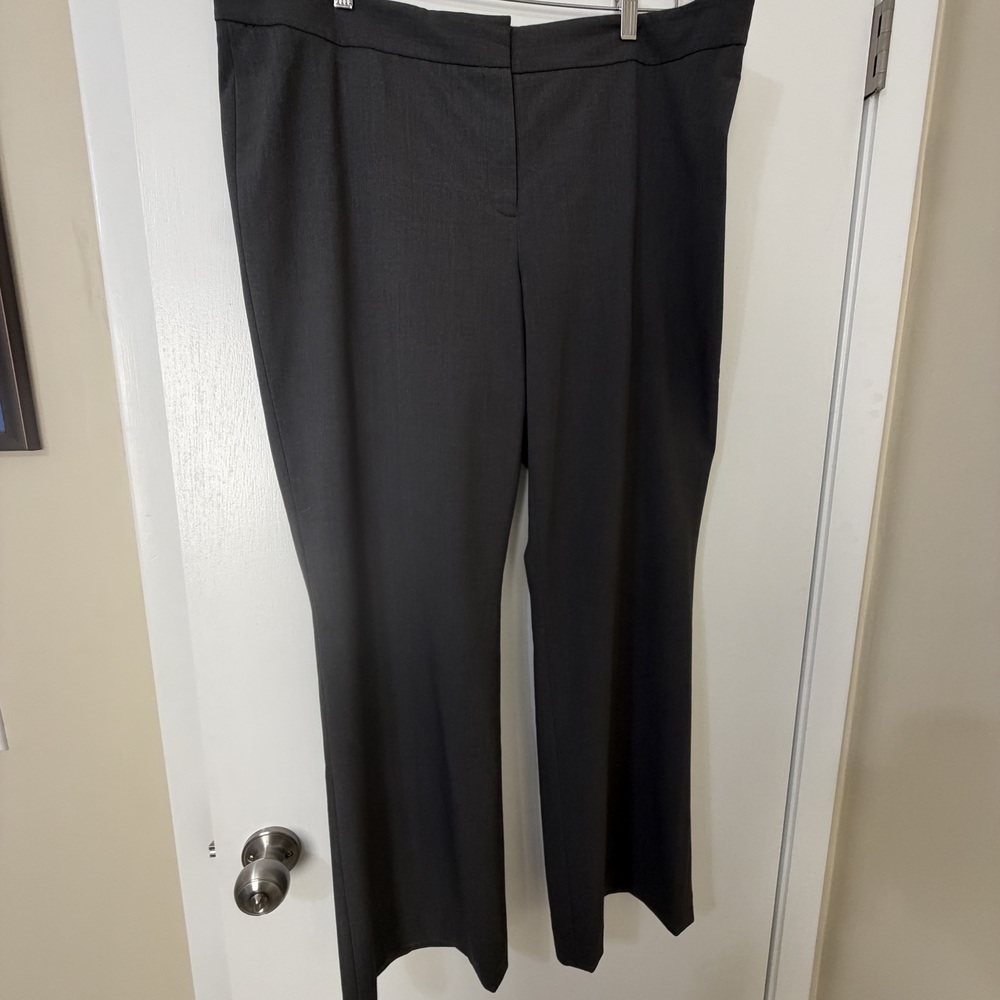 Nine West Gray Suit Trouser Pants Size 16